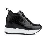 Adidasi cu platforma